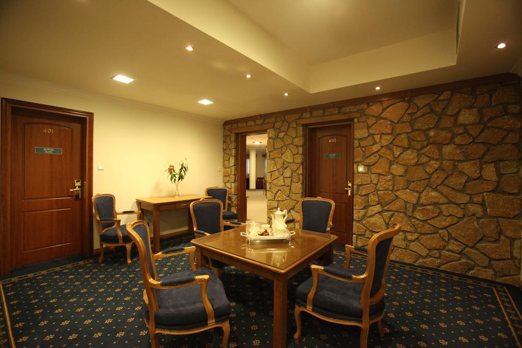 Afkos Grammos Boutique Hotel Resort Nestorion Luaran gambar