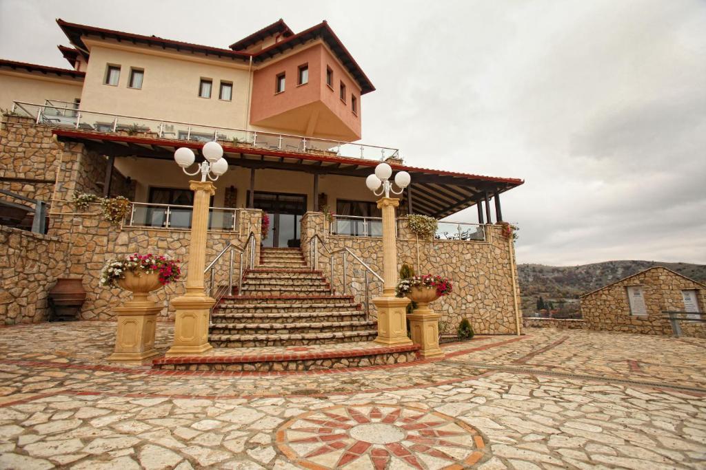 Afkos Grammos Boutique Hotel Resort Nestorion Luaran gambar